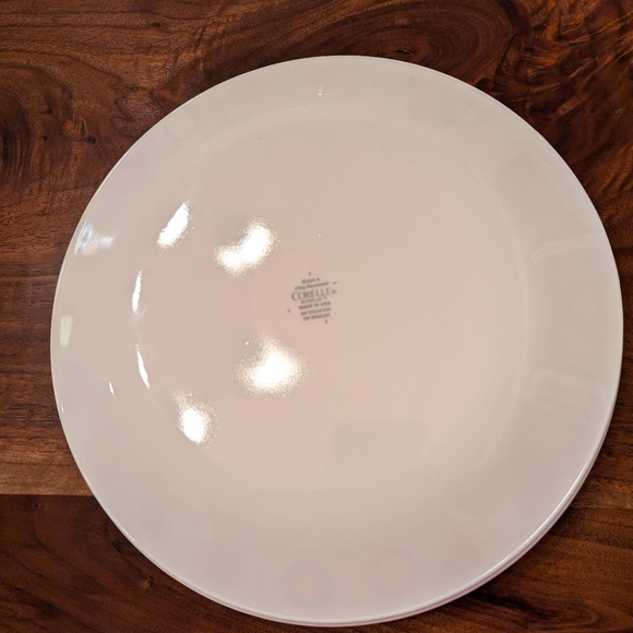 Corelle dinner plates set/4 big dots - Picture 5 of 7